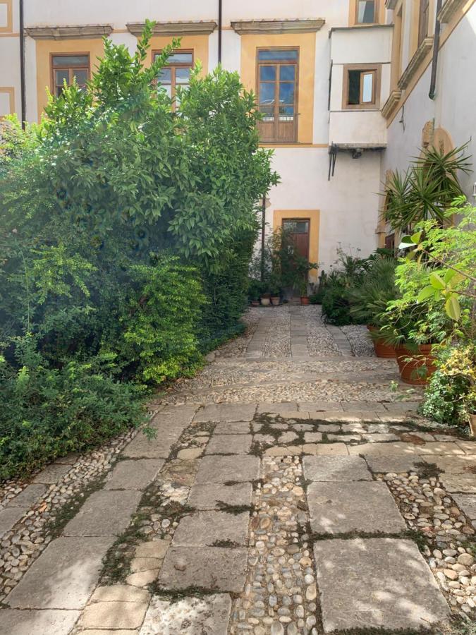 Apartmán Palazzo Resuttana Palermo Exteriér fotografie
