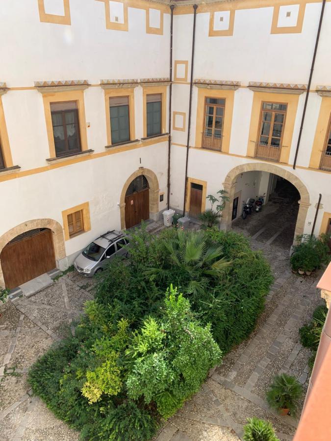 Apartmán Palazzo Resuttana Palermo Exteriér fotografie
