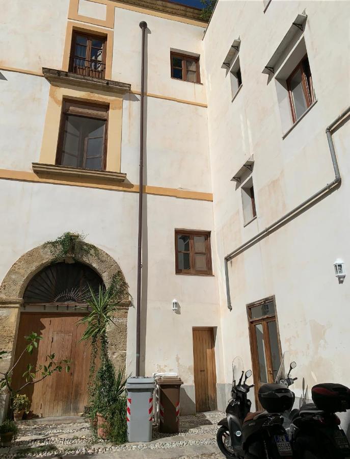 Apartmán Palazzo Resuttana Palermo Exteriér fotografie